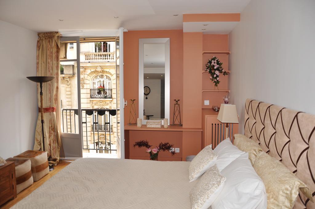 Champs Elysees Executive * Parijs