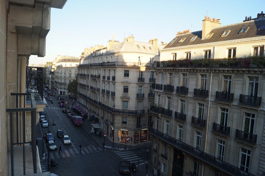Champs Elysees Executive Appartement